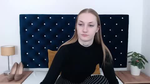 Alexa with big heart 3 online show from 01/08/25, 02:03