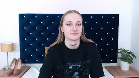Alexa with big heart 3 online show from 01/27/25, 05:04