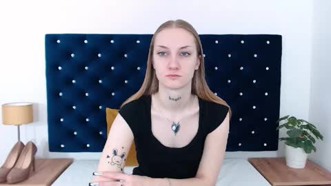 Alexa with big heart 3 online show from 01/28/25, 11:28