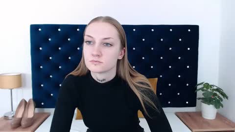 Alexa with big heart 3 online show from 01/29/25, 02:32
