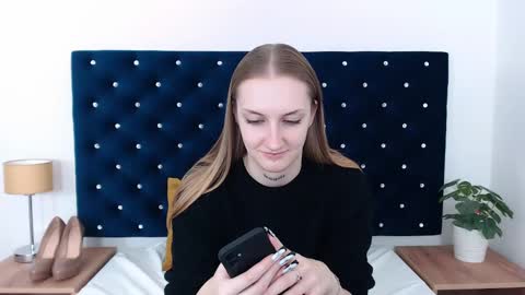 Alexa with big heart 3 online show from 01/30/25, 06:32