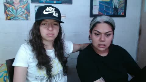 Snapshot of alexablu3 chatting on 12/02/24, 05:37 Alexa Blu3 online show from 12/02/24, 05:37