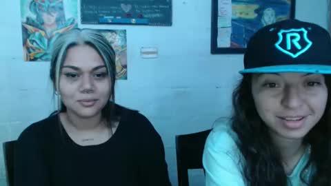 Snapshot of alexablu3 chatting on 12/03/24, 11:24 Alexa Blu3 online show from 12/03/24, 11:24