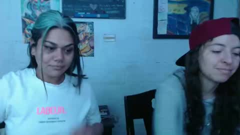 Snapshot of alexablu3 chatting on 12/11/24, 02:09 Alexa Blu3 online show from 12/11/24, 02:09