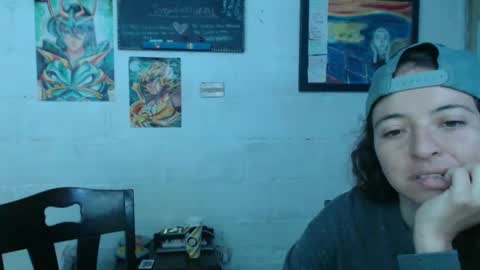 Snapshot of alexablu3 chatting on 12/12/24, 03:21 Alexa Blu3 online show from 12/12/24, 03:21