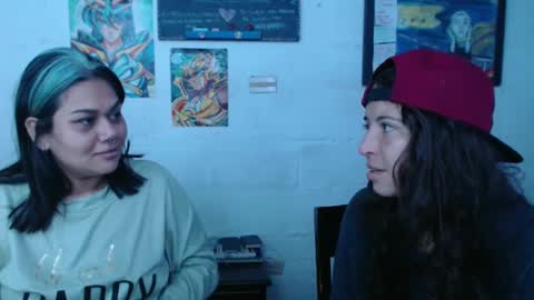 Snapshot of alexablu3 chatting on 12/13/24, 04:38 Alexa Blu3 online show from 12/13/24, 04:38