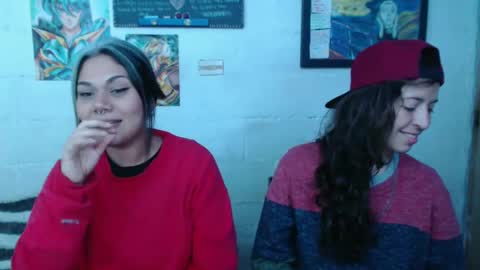 Snapshot of alexablu3 chatting on 12/22/24, 03:33 Alexa Blu3 online show from 12/22/24, 03:33