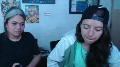 Snapshot of alexablu3 chatting on 01/07/25, 09:35 Alexa Blu3 online show from 01/07/25, 09:35