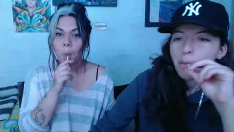 Snapshot of alexablu3 chatting on 01/20/25, 01:50 Alexa Blu3 online show from 01/20/25, 01:50