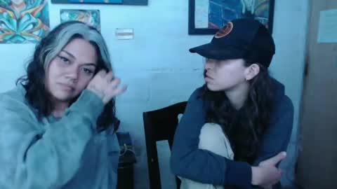 Snapshot of alexablu3 chatting on 02/09/25, 05:19 Alexa Blu3 online show from 02/09/25, 05:19