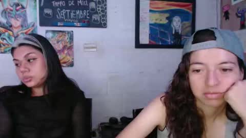 Snapshot of alexablu3 chatting on 09/13/25, 07:13 Alexa Blu3 online show from 09/13/25, 07:13