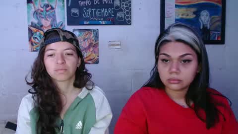 Snapshot of alexablu3 chatting on 09/23/25, 01:03 Alexa Blu3 online show from 09/23/25, 01:03