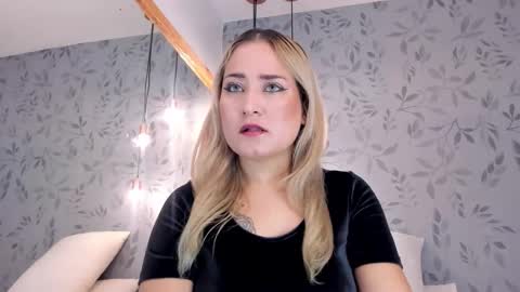 Snapshot of alexacoldd chatting on 04/14/26, 12:33 alexacoldd online show from 04/14/26, 12:33