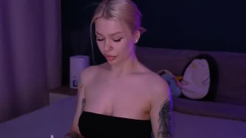 Alexa Mason online show from 03/07/25, 01:42