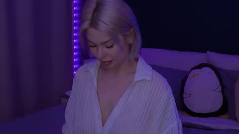 Alexa Mason online show from 09/15/25, 02:11