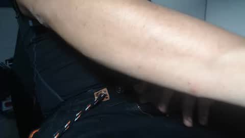 Snapshot of alexamdergal chatting on 10/11/25, 08:07 Alexamdergal online show from 10/11/25, 08:07