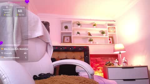 Alexa Moon online show from 12/14/24, 11:45