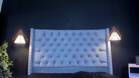 C A M I L A  online show from 09/18/25, 11:45