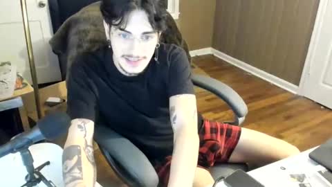 A. online show from 10/06/25, 05:49