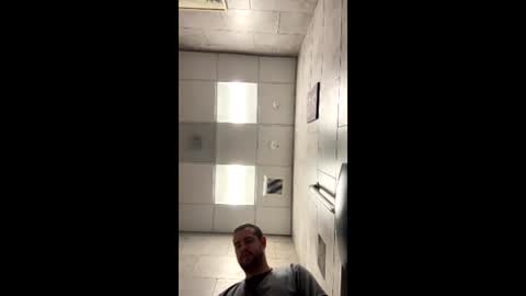Snapshot of alexanderjessrivera chatting on 06/08/26, 02:06 alexanderjessrivera online show from 06/08/26, 02:06
