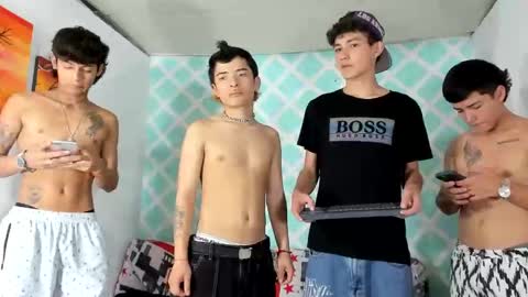 chicos hot online show from 12/12/24, 10:31
