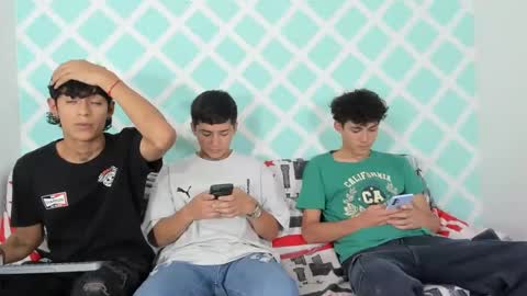 chicos hot online show from 12/14/24, 08:08
