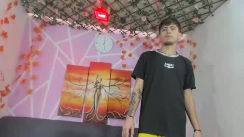 Snapshot of alexandluke1 chatting on 10/29/25, 03:47 chicos hot online show from 10/29/25, 03:47