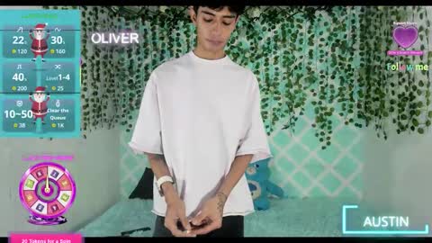 Snapshot of alexandluke1 chatting on 11/17/25, 01:50 chicos hot online show from 11/17/25, 01:50