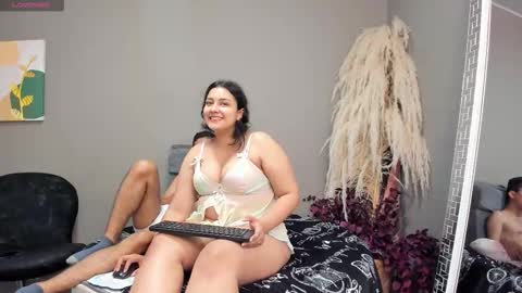 Snapshot of alexandmelyy chatting on 11/28/25, 12:46 alexandmelyy online show from 11/28/25, 12:46