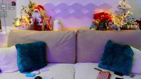 Alexandra Demore online show from 01/24/25, 09:05