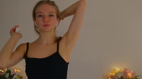 Alexandra Demore online show from 02/21/25, 03:12