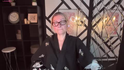 Snapshot of alexandra_kind chatting on 02/05/25, 02:59 Alexandra online show from 02/05/25, 02:59