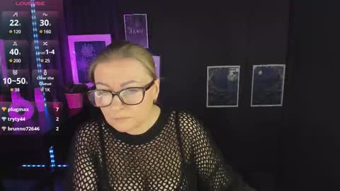 Snapshot of alexandra_kind chatting on 03/10/25, 05:18 Alexandra online show from 03/10/25, 05:18