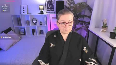 Snapshot of alexandra_kind chatting on 03/15/26, 08:26 Alexandra online show from 03/15/26, 08:26