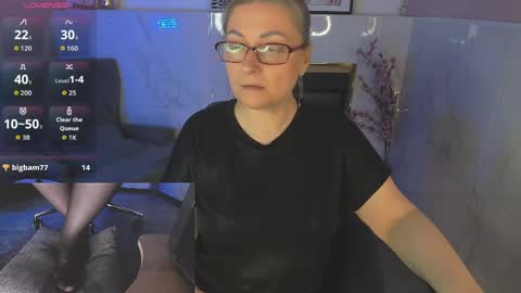 Snapshot of alexandra_kind chatting on 04/21/26, 08:55 Alexandra online show from 04/21/26, 08:55