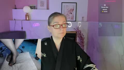 Snapshot of alexandra_kind chatting on 05/08/26, 02:11 Alexandra online show from 05/08/26, 02:11