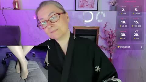 Snapshot of alexandra_kind chatting on 05/29/26, 01:31 Alexandra online show from 05/29/26, 01:31