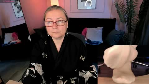 Snapshot of alexandra_kind chatting on 06/03/26, 08:58 Alexandra online show from 06/03/26, 08:58