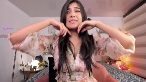 Alexandra Rodriguez online show from 01/14/25, 11:37