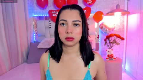 Snapshot of alexandramillerr chatting on 02/19/25, 10:45 Alexandra Miller online show from 02/19/25, 10:45