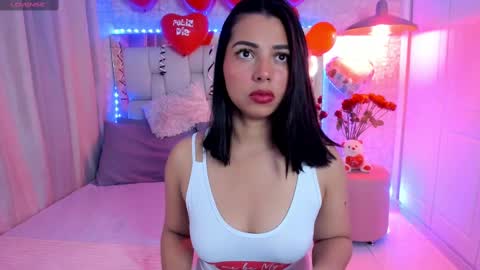 Snapshot of alexandramillerr chatting on 02/20/25, 10:48 Alexandra Miller online show from 02/20/25, 10:48