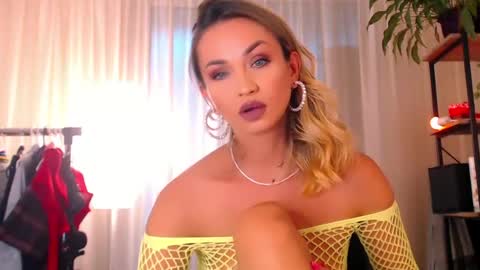alexandrawooow online show from 06/20/26, 05:05