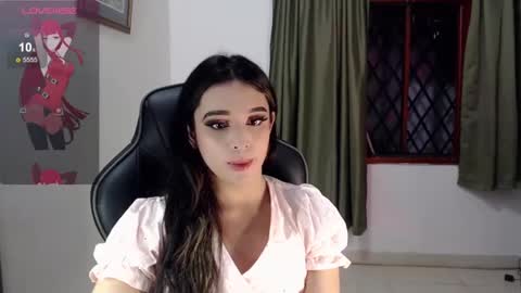 Snapshot of alexandre_chuad chatting on 01/05/25, 03:22 Alexa online show from 01/05/25, 03:22