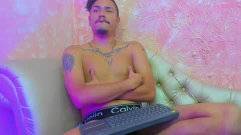 Snapshot of alexandriuwolf chatting on 08/03/26, 02:54 Master Alexandriu online show from 08/03/26, 02:54