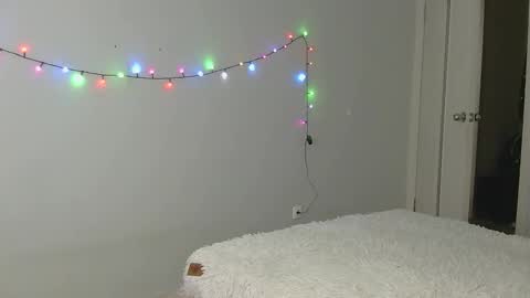 Snapshot of alexarti chatting on 09/25/25, 10:30 Alex online show from 09/25/25, 10:30