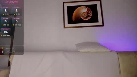 AlexaStevens online show from 11/10/25, 08:46