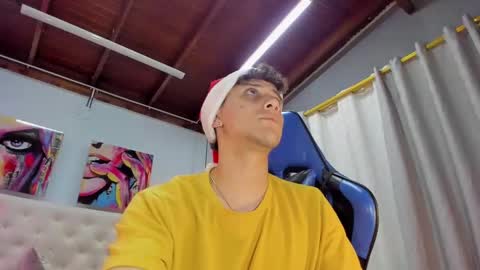 Alex online show from 12/04/24, 06:44