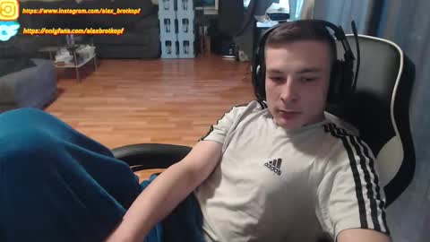 Alex online show from 09/19/25, 10:05