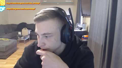 Alex online show from 09/25/25, 02:10