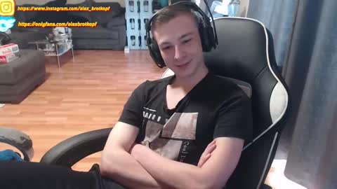 Alex online show from 09/30/25, 02:11